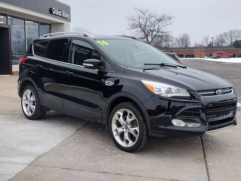 Used 2016 Ford Escape Titanium w/ Equipment Group 301A image 13