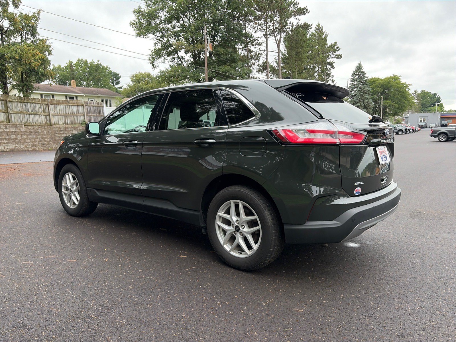 Used 2024 Ford Edge SEL w/ Convenience Package AWD/4WD image 4