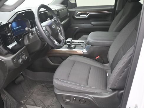 Used 2023 Chevrolet Silverado 1500 RST RWD image 10