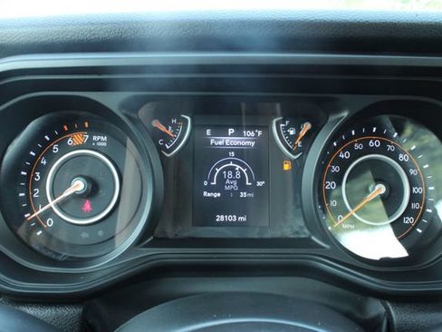 Used 2025 Jeep Wrangler Unlimited Sport AWD/4WD image 24