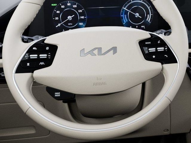 New 2026 Kia Niro Wave w/ Wave Preserve Package FWD image 22