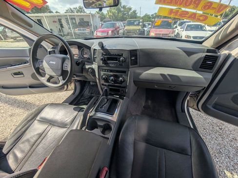 Used 2007 Jeep Grand Cherokee Laredo RWD image 14