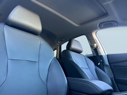 Certified 2025 Honda Accord EX-L image 30