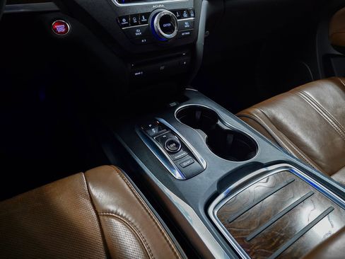 Used 2017 Acura MDX SH-AWD image 33