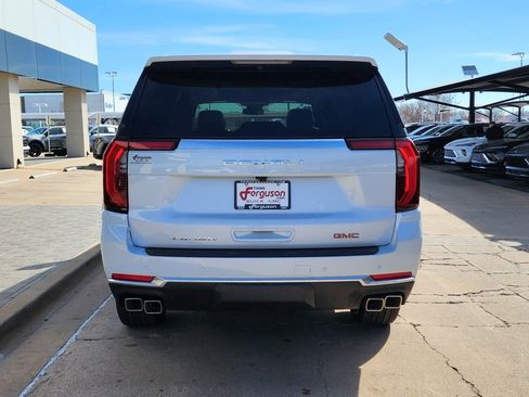 New 2026 GMC Yukon XL Denali w/ Sun & Power Step Package image 4