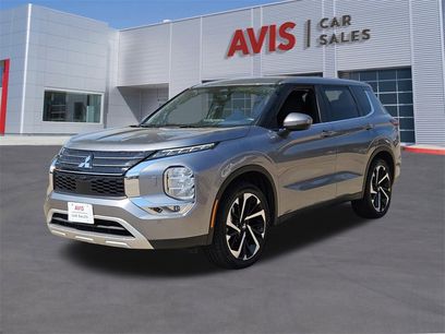 Used 2024 Mitsubishi Outlander SE