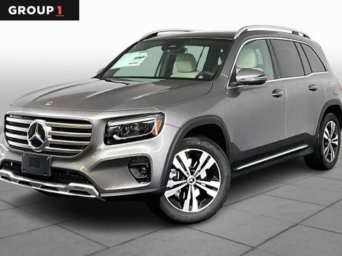 New 2026 Mercedes-Benz GLB 250 4MATIC image 1