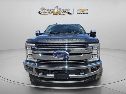 Used 2019 Ford F250 Lariat w/ Lariat Ultimate Package image 2