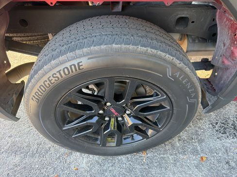 Used 2023 GMC Sierra 1500 Elevation RWD image 13