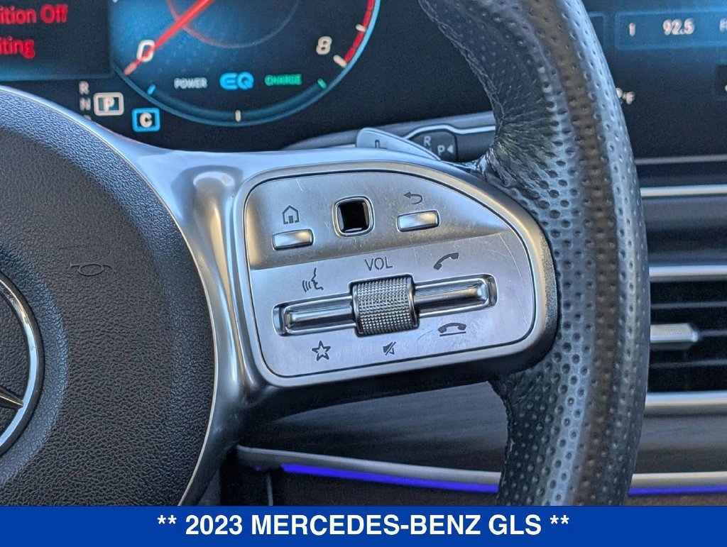 Used 2023 Mercedes-Benz GLS 450 4MATIC image 23