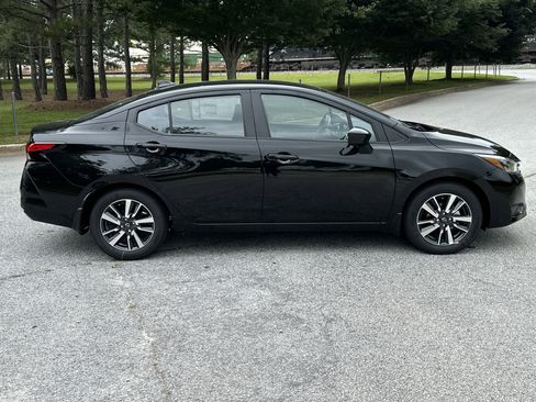 New 2025 Nissan Versa SV w/ Trunk Package image 4