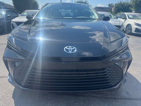Used 2025 Toyota Camry LE FWD image 2