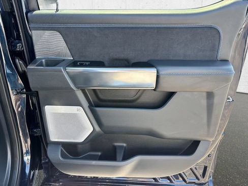 Used 2025 Ford F250 Platinum AWD/4WD image 17