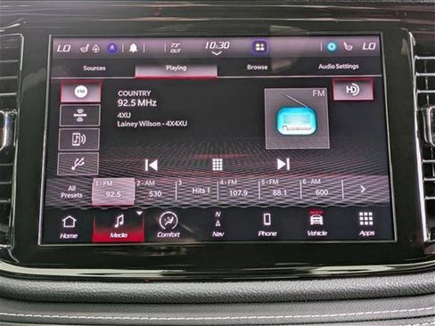 Used 2021 Dodge Durango SRT Hellcat w/ Technology Group AWD/4WD image 14