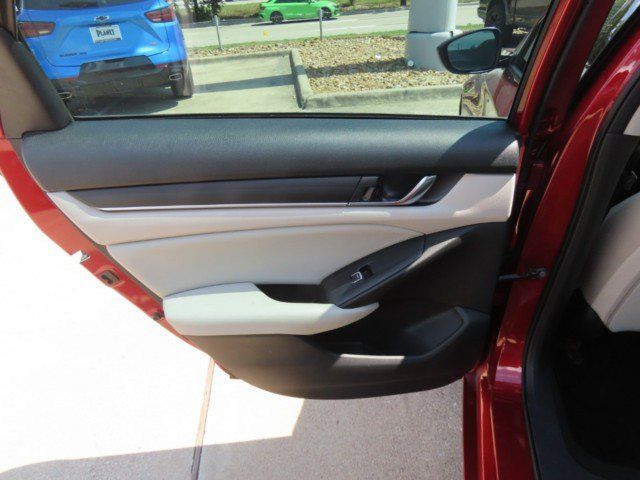 Used 2018 Honda Accord LX image 16