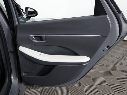 Used 2023 Hyundai Sonata SEL w/ Convenience Package image 27