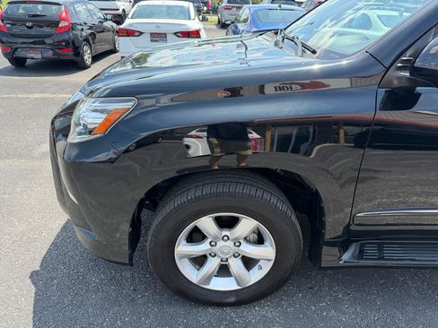 Used 2015 Lexus GX 460 AWD/4WD image 12