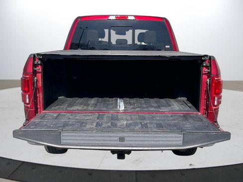 Used 2017 Ford F150 Lariat w/ Equipment Group 502A Luxury image 27