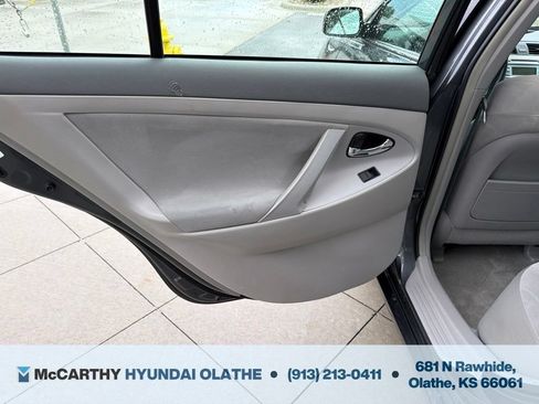 Used 2007 Toyota Camry CE FWD image 14
