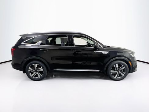 Used 2023 Kia Sorento EX AWD/4WD image 4