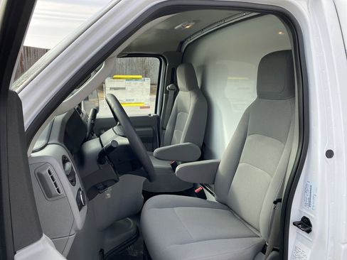 New 2025 Ford E-450 and Econoline 450 Super Duty w/ Power Equipment Group image 7