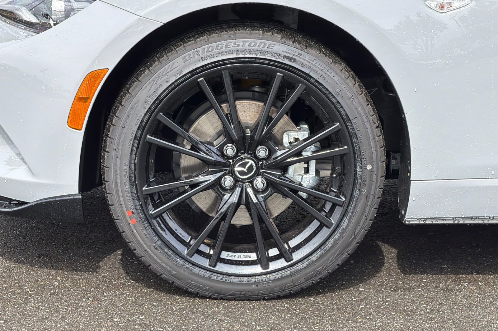 New 2026 MAZDA MX-5 Miata Club w/ Interior Package RWD image 31