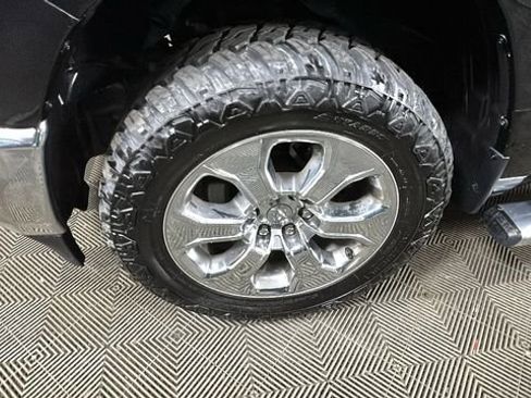 Used 2022 RAM 1500 Big Horn AWD/4WD image 10
