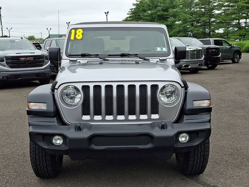 Used 2018 Jeep Wrangler Unlimited Sport S AWD/4WD image 2