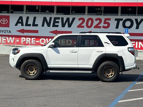 Used 2023 Toyota 4Runner TRD Off-Road Premium w/ Off Road Premium Plus Package image 2