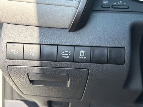 Used 2024 Toyota Camry LE AWD/4WD image 30