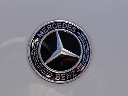 Used 2026 Mercedes-Benz GLC 300 4MATIC image 22