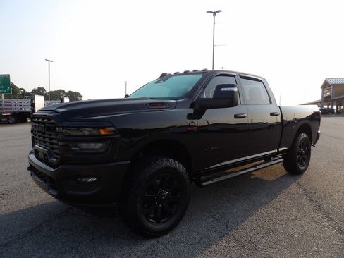 Used 2025 RAM 2500 Big Horn RWD image 3