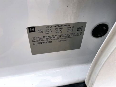 Used 2015 Chevrolet Malibu LT w/ Power Convenience Package FWD image 16