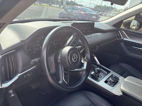 Used 2024 MAZDA CX-90 3.3 Turbo w/ Preferred Plus AWD/4WD image 4