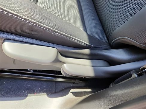 New 2025 GMC Canyon Elevation image 16