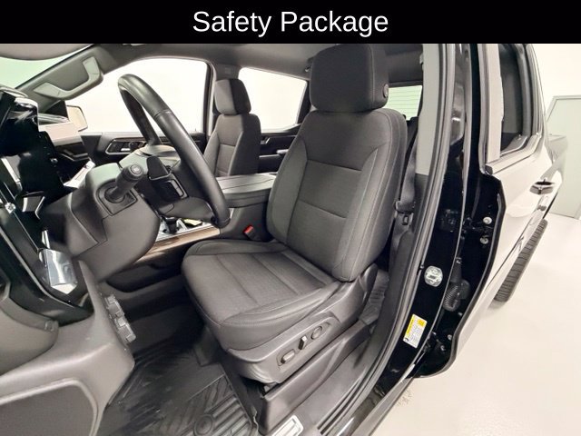 Used 2025 Chevrolet Silverado 1500 RST AWD/4WD image 8