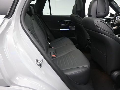 New 2026 Mercedes-Benz GLC 300 image 27