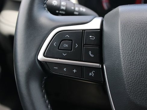 Used 2025 Toyota Highlander XSE image 24