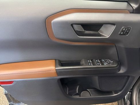 Used 2023 Ford Bronco Sport Outer Banks image 10