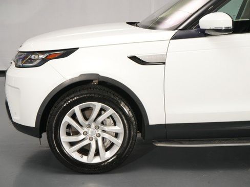 Used 2019 Land Rover Discovery HSE AWD/4WD image 3