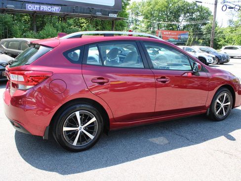 Used 2019 Subaru Impreza 2.0i Premium AWD/4WD image 7
