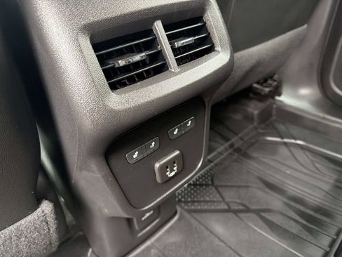 Certified 2022 Chevrolet Equinox Premier image 12