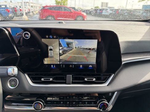 New 2026 Chevrolet Equinox LT FWD image 28