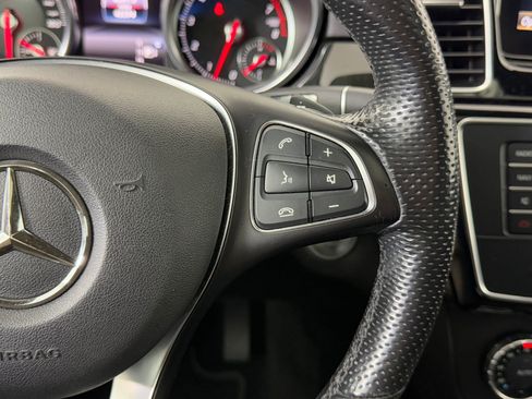 Used 2018 Mercedes-Benz GLE 350 image 28