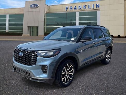 New 2026 Ford Explorer ST-Line AWD/4WD image 3