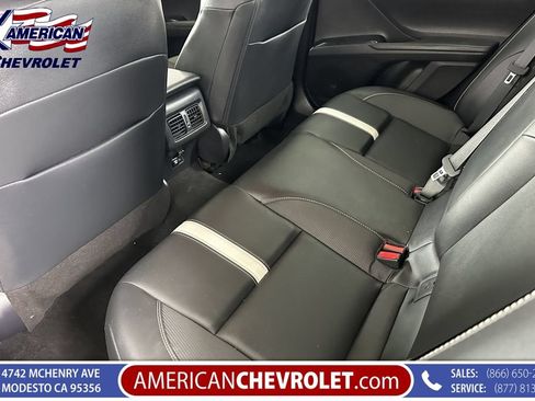 Used 2025 Toyota Camry SE FWD image 15