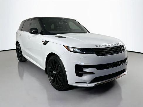Certified 2025 Land Rover Range Rover Sport Dynamic SE AWD/4WD image 3
