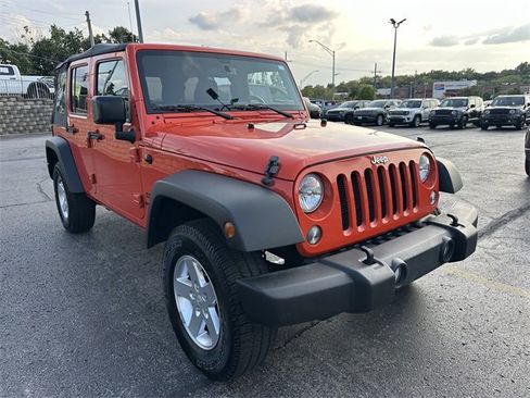 Used 2015 Jeep Wrangler Unlimited Sport w/ Quick Order Package 24S image 4