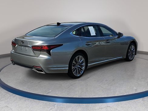 Used 2022 Lexus LS 500 AWD w/ Interior Upgrade Package image 5
