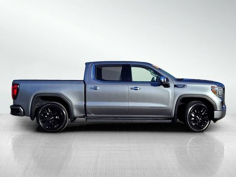 Used 2022 GMC Sierra 1500 Denali w/ Denali Premium Package image 3